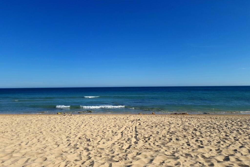 Jasmine Apartment Next To Meia Praia Beach 라고스 외부 사진