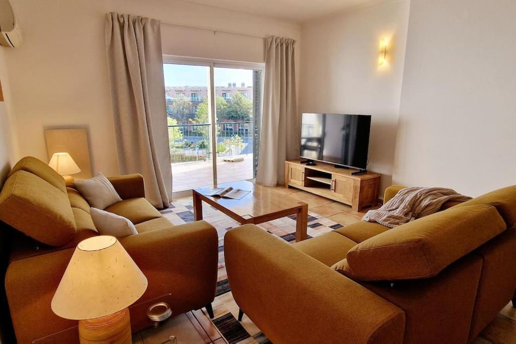 Jasmine Apartment Next To Meia Praia Beach 라고스 외부 사진